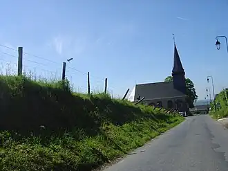 The church in Villers-sur-Auchy