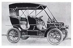 1905 Smith Surrey from a Smith Automobile catalog