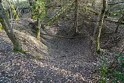 Well located in Courcelles.