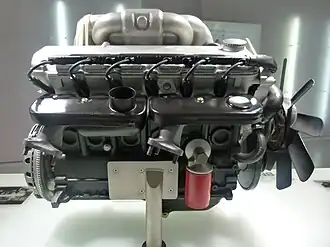 M20 engine- exhaust side