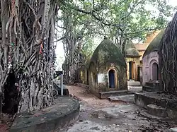Smaller temples at Bakreshwar
