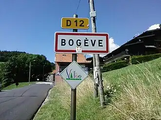 The road into Bogève