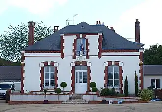 Boismorand Town Hall