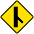 PI-4fR Traffic merging on the right
