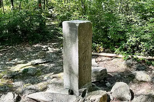 Other side of the monument with a blank face for Connecticut