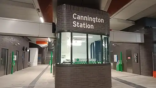 Train at Cannington station platforms