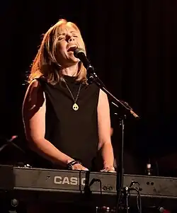 Kubinski performing in 2018