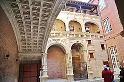 The Renaissance courtyard