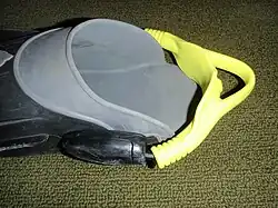 Fin with bungee strap