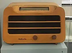 Detrola Model 579 (1946) radio designed by Girard, made of plywood