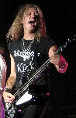 Evans with Lynyrd Skynyrd in 2008