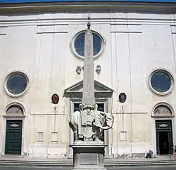 View against the façade of Santa Maria sopra Minerva