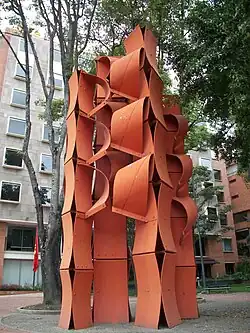 La gran cascada (2000), Bogotá, Colombia