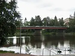 The old Friitalan silta over the Kokemäenjoki in 2012, looking across the river at Friitala from Vanhakylä.