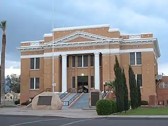 Graham County Courthouse in Safford