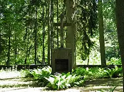 Barons von Hāni family cemetery