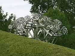 Fractal sculpture: 3D Fraktal 03/H/dd by Hartmut Skerbisch, 2003
