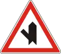 A-033 Merging traffic on left