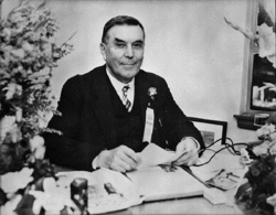 Photograph of Ross in 1930