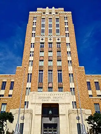 Jefferson County Courthouse in Beaumont, Texas, US (1931)