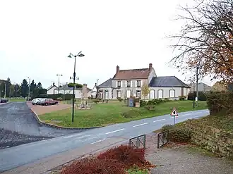 The town hall square in La Selle-en-Hermoy