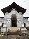 Lankathilaka Viharaya Entrance