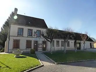 The town hall in Saint-Maixme-Hauterive