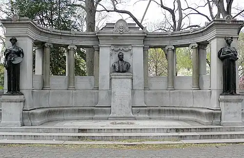 Richard Morris Hunt Memorial, Central Park, New York City (completed 1898), with sculptor Daniel Chester French.