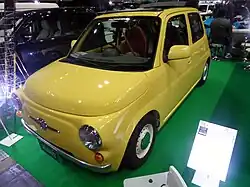 Customized "Esse Nova" resembling a Fiat 500