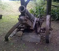 A German 15 cm sFH 02 howitzer, captured in South West Africa during World War I, is on display in Grosvenor Park in Kei Mouth.