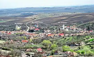 Săndulești village