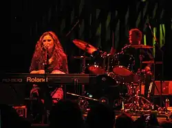 Kelly performing in 2007