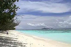 Beach near La Passe, Silhouette