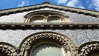 Stonework and knapped flintwork on St. Thomas