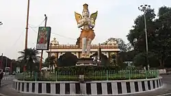 Garuda&nbsp;statue at Alipiri in Añjali Mudrā