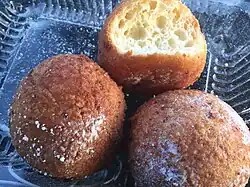 Lithuanian curd doughnuts – spurdos