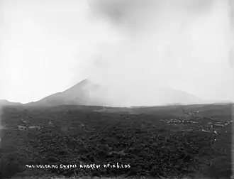 Mount Matavanu volcano, 1906