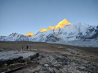 Golden Everest (centre back) and Nuptse (right), shot from Kalapaththar, 5450m, -20°C, 1+ 9Pro wide angle lens